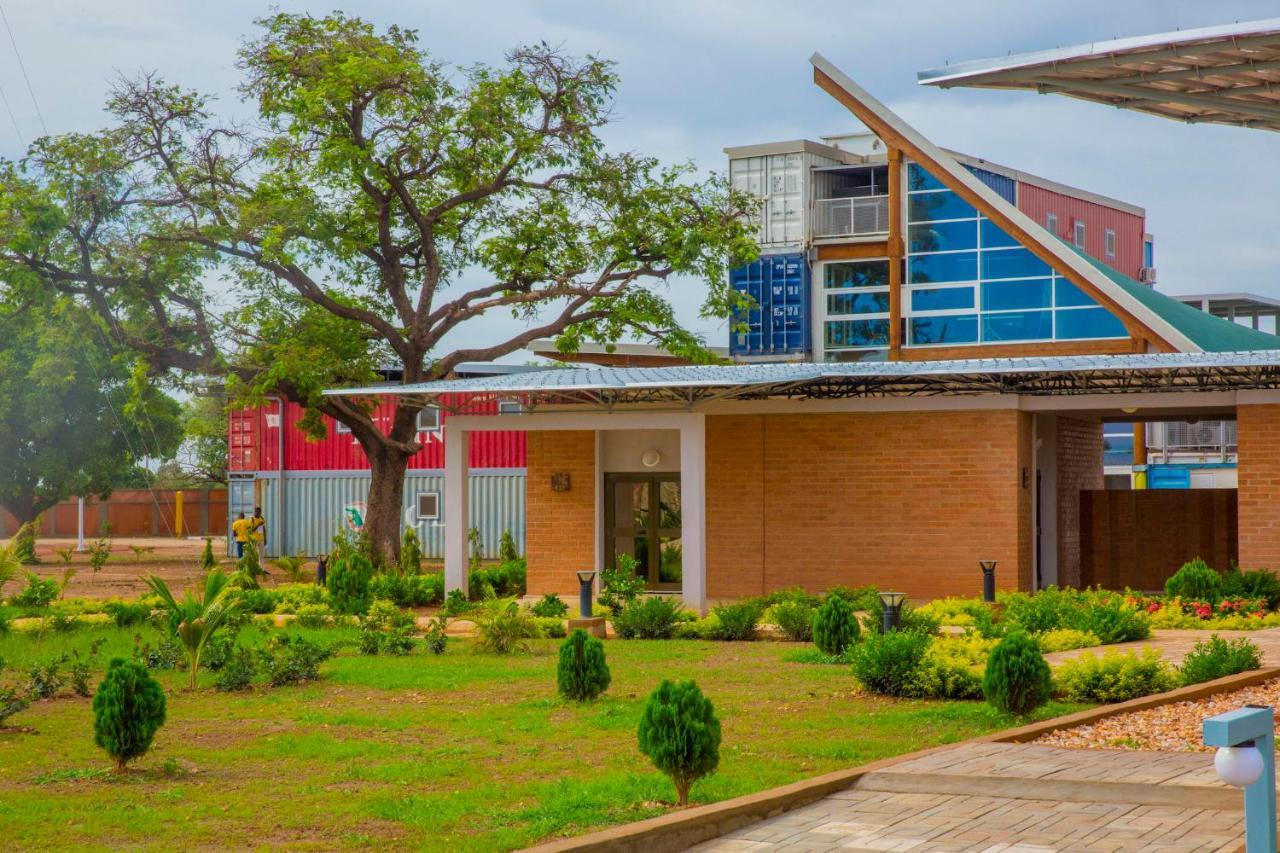Dunia Hotel Ouagadougou Loumbila Dış mekan fotoğraf