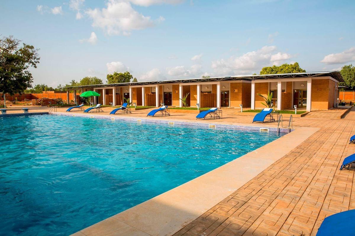 Dunia Hotel Ouagadougou Loumbila Dış mekan fotoğraf