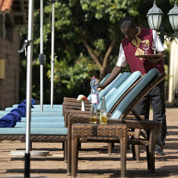 Dunia Hotel Ouagadougou Loumbila Dış mekan fotoğraf