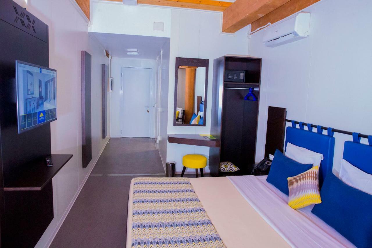 Dunia Hotel Ouagadougou Loumbila Dış mekan fotoğraf