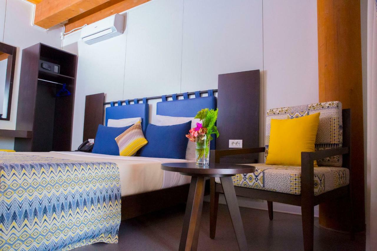 Dunia Hotel Ouagadougou Loumbila Dış mekan fotoğraf