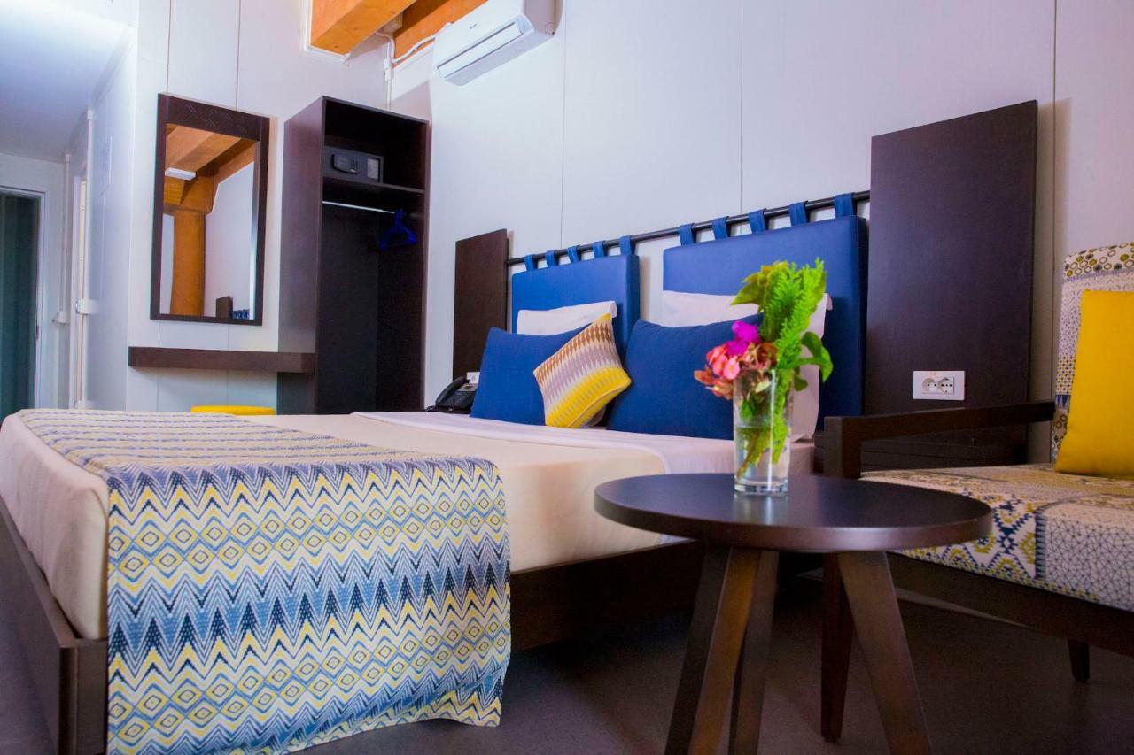 Dunia Hotel Ouagadougou Loumbila Dış mekan fotoğraf