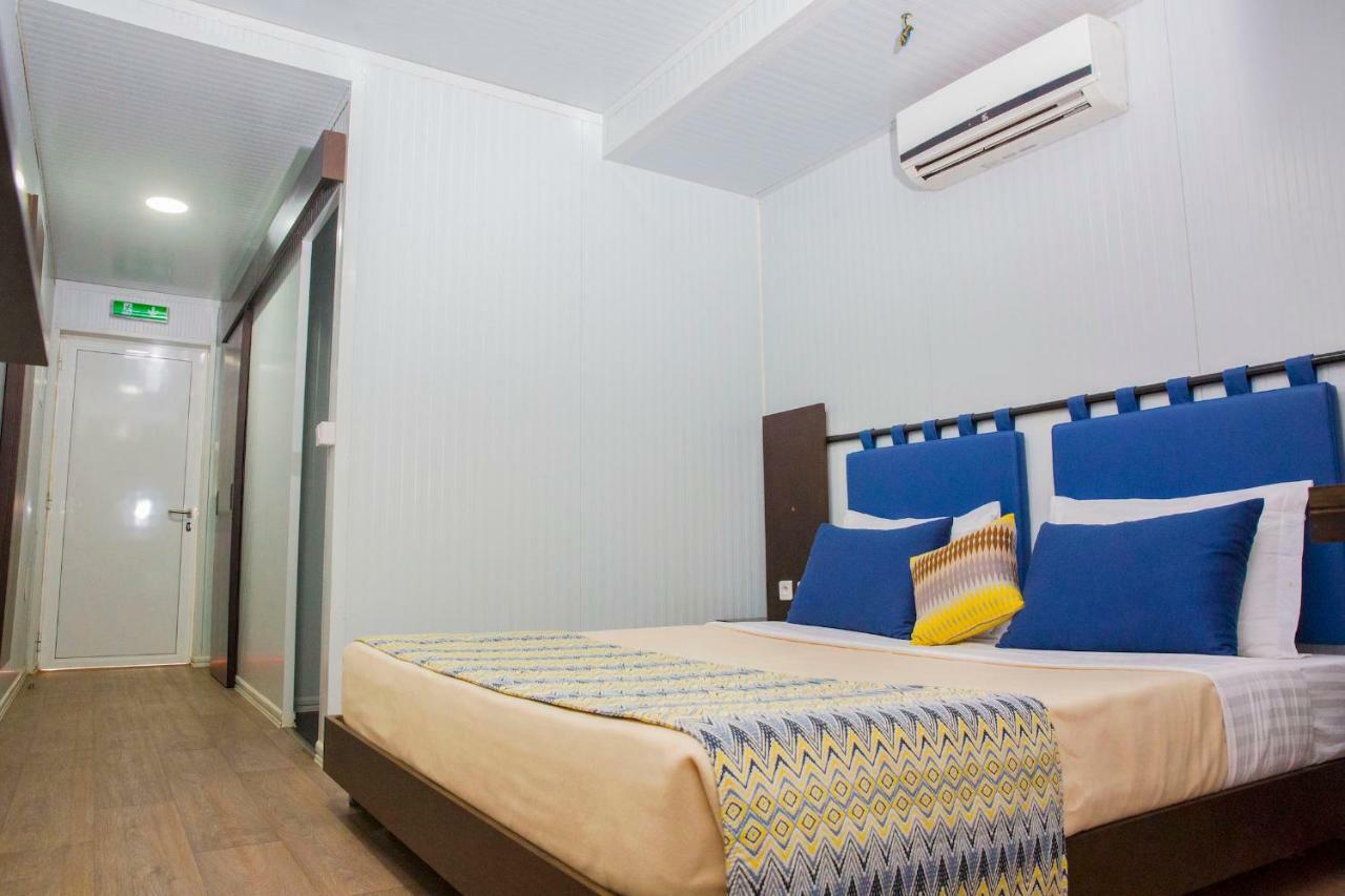 Dunia Hotel Ouagadougou Loumbila Dış mekan fotoğraf