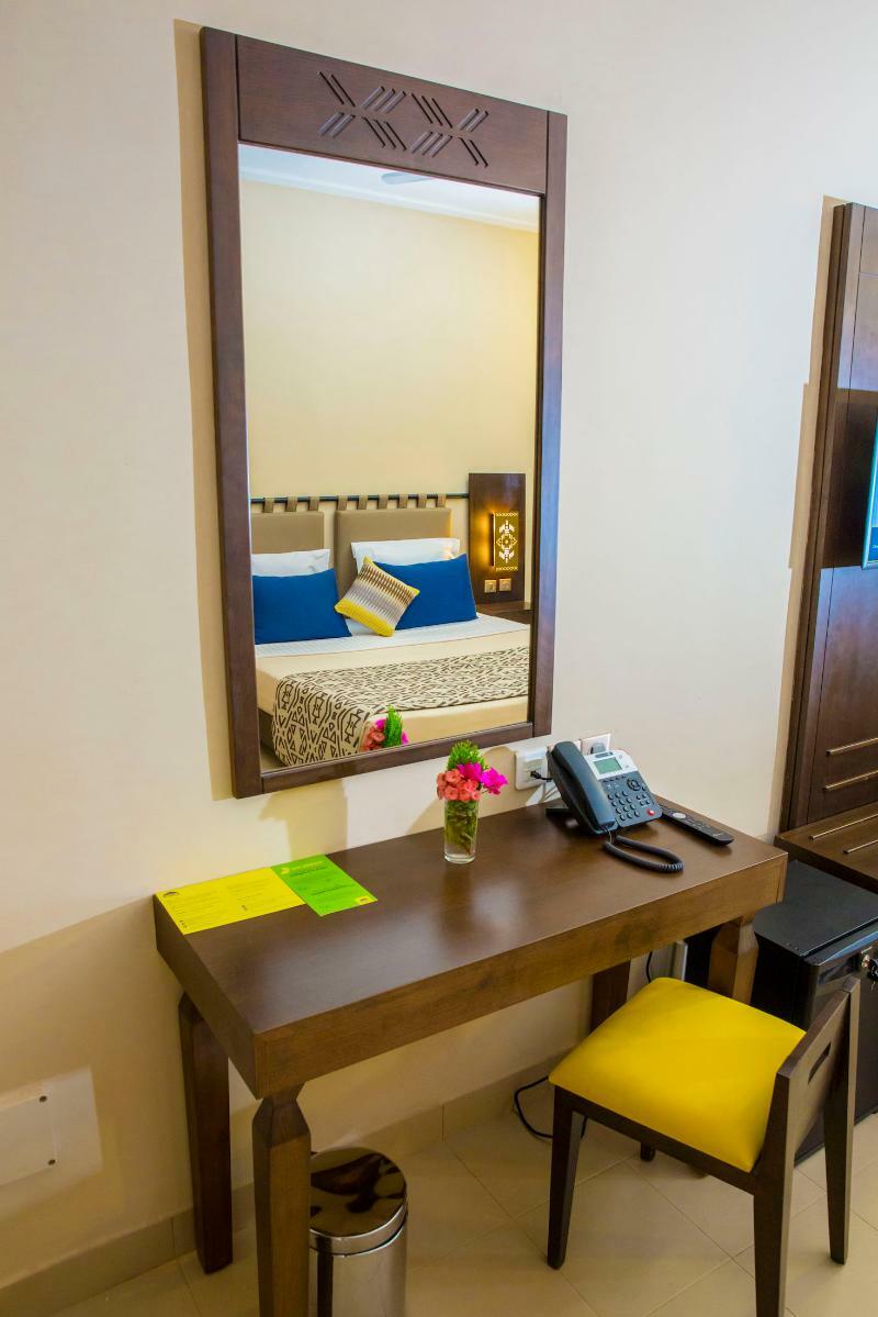 Dunia Hotel Ouagadougou Loumbila Dış mekan fotoğraf